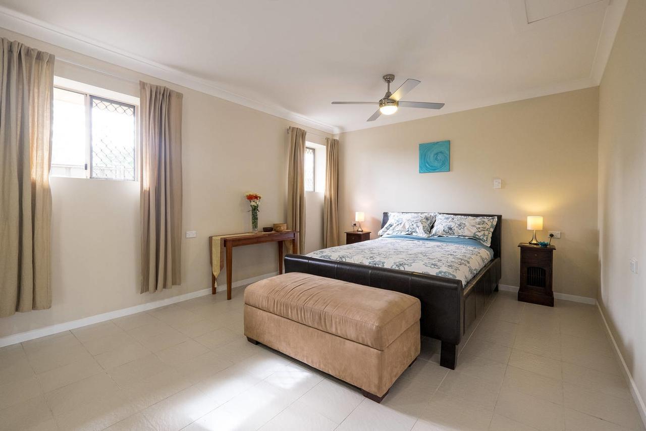 The Villa At The Bay Deception Bay Экстерьер фото
