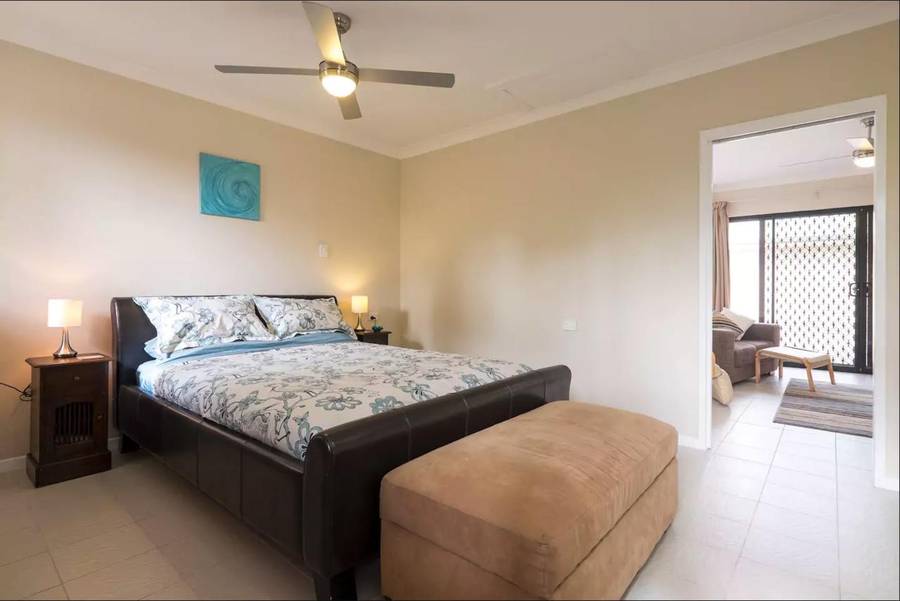 The Villa At The Bay Deception Bay Экстерьер фото